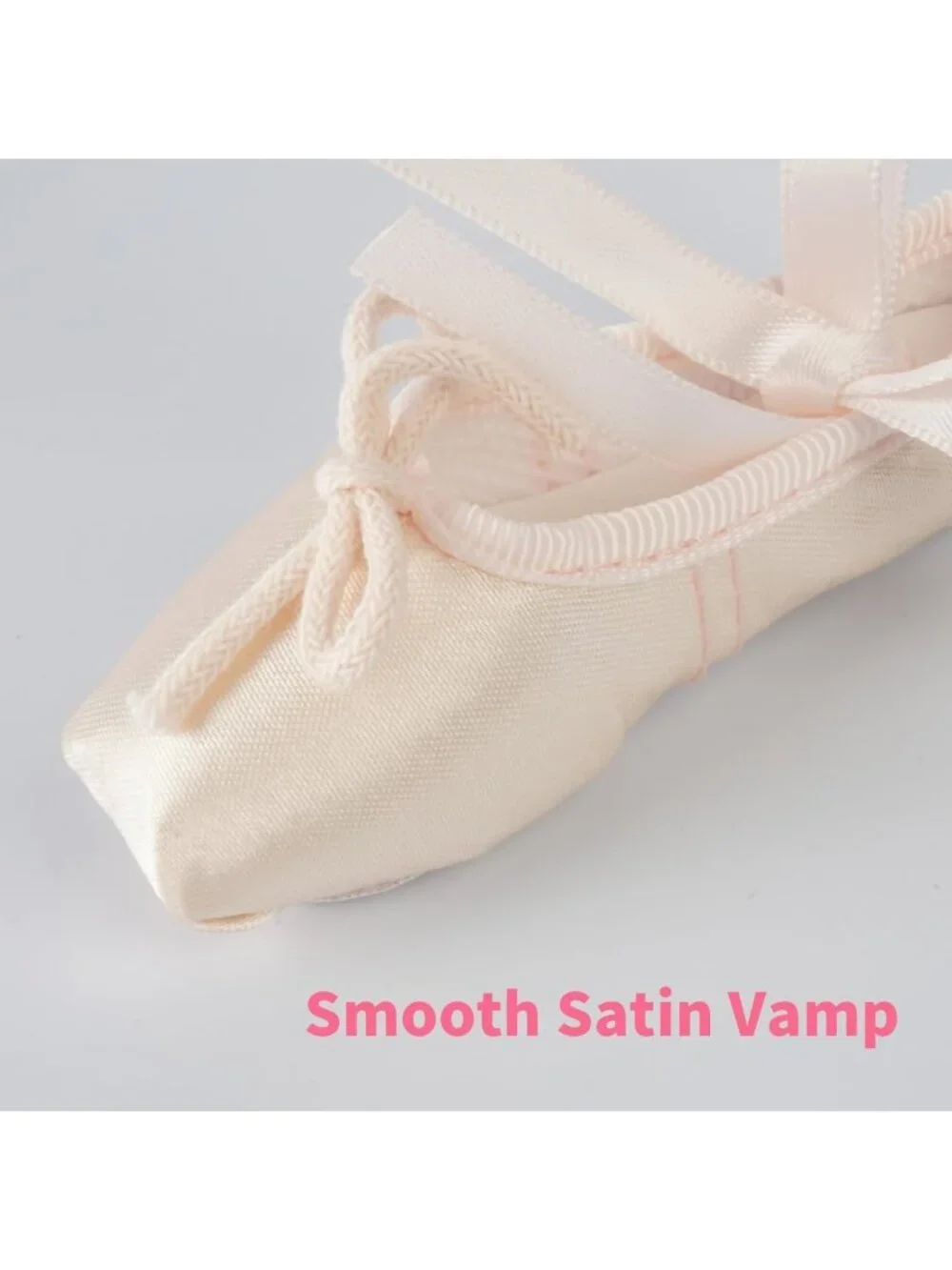 Ballet Pointe Shoe Keychain, Dance Gift, Keyring for Dancers, Dance Accessories